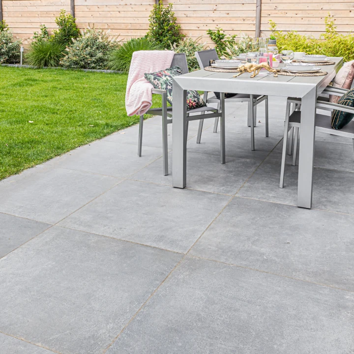 GeoCeramica 60×60 Ambiente Greige Flower