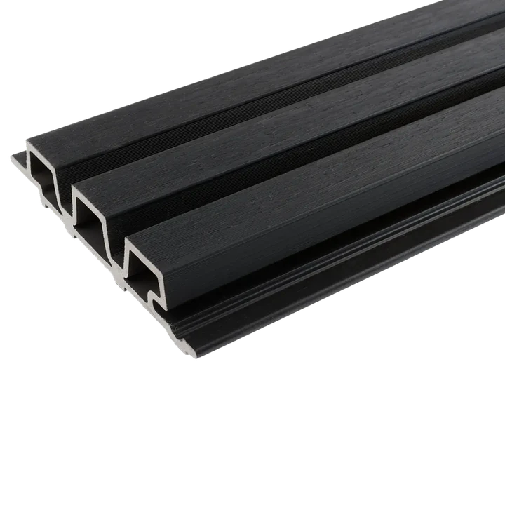 WPC WEO35 Gardenwall 33x170mm (wb 140mm) 290cm Ebony Black 17x3.3x290cm