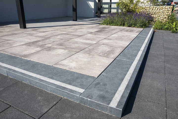 Traptrede Kandla Grey